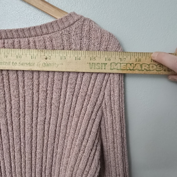 Divided by H M Women Rib Knit Sweater Dusty Pink Cropped Flared Sleeve XL - Picture 7 of 10